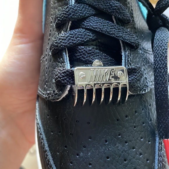 Nike Dunk Low - Picture 8 of 9